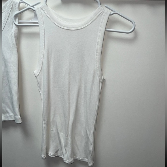 Universal Thread & a new day tank top bundle size S - Picture 3 of 10